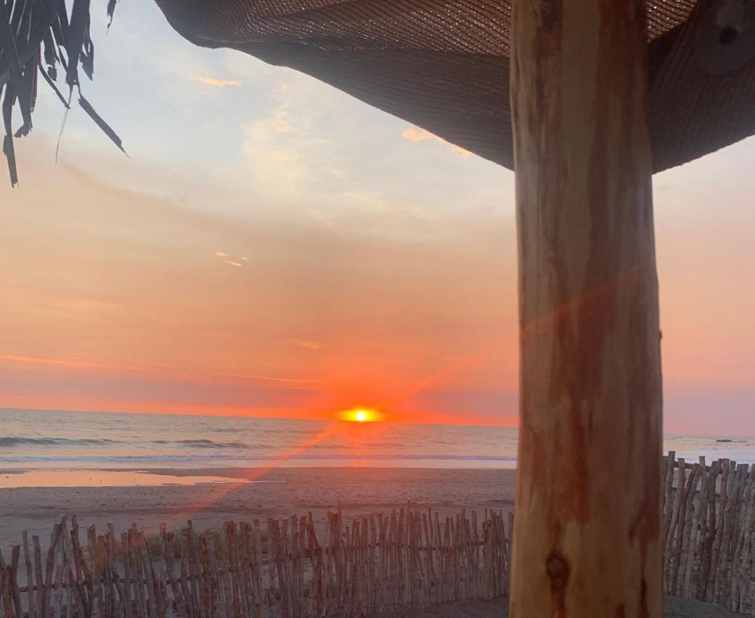 Tres Velas Surf Celestino Gazca Villasenor Kültér fotó