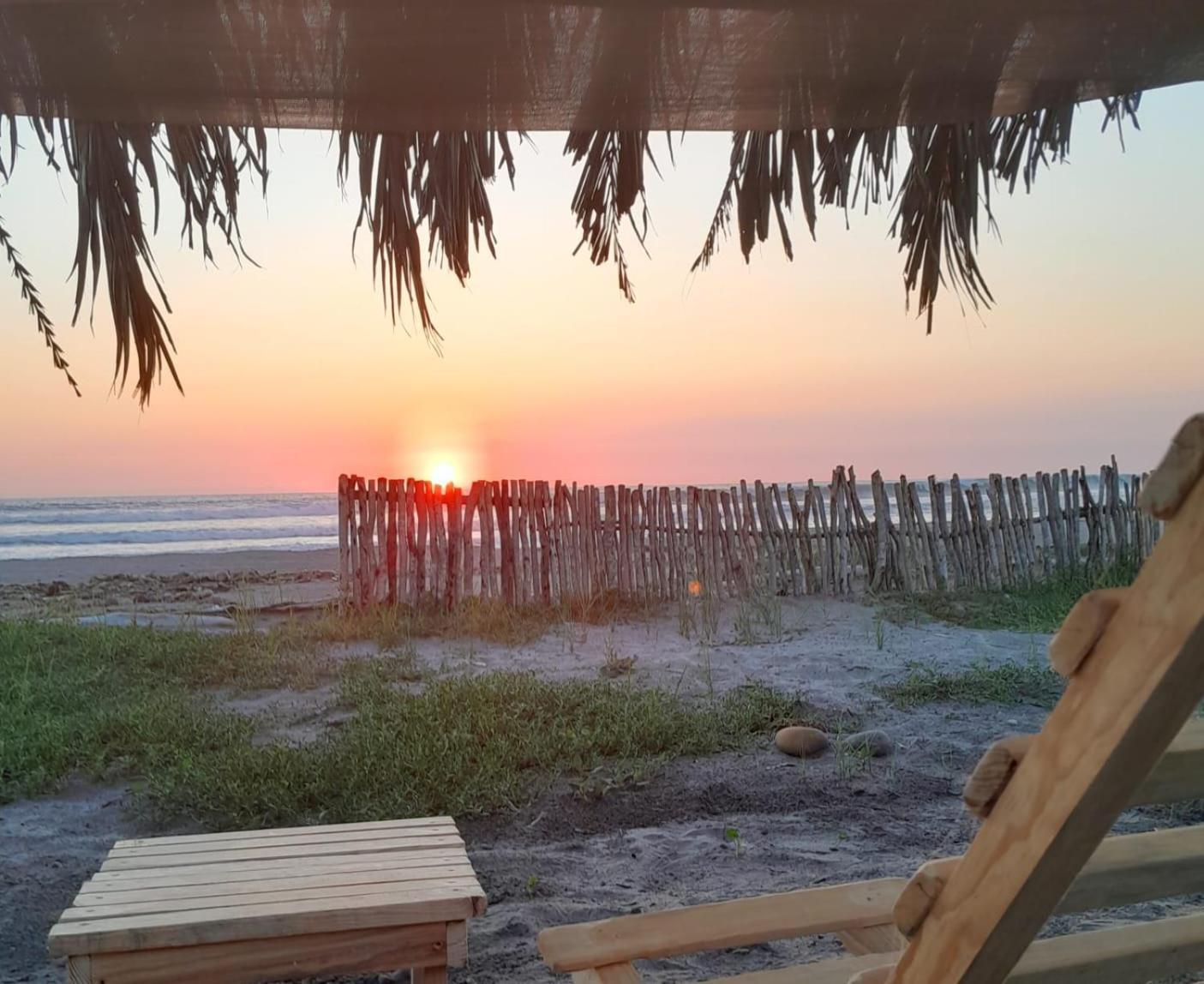 Tres Velas Surf Celestino Gazca Villasenor Kültér fotó